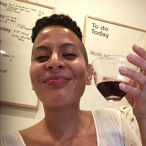 Meet your Posher, Paula - Picture 2 of 2